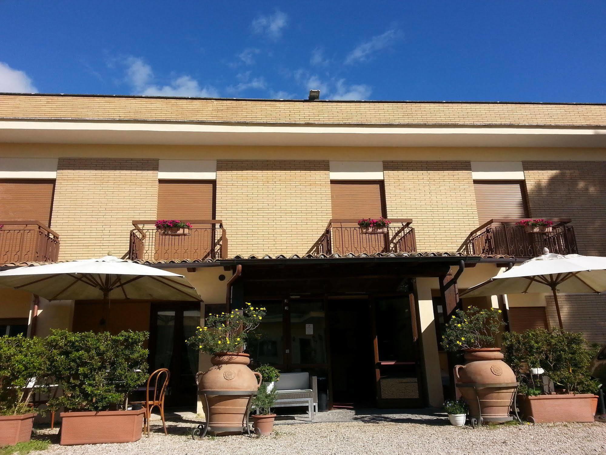 Hotel Tempio Di Apollo Ρώμη Εξωτερικό φωτογραφία